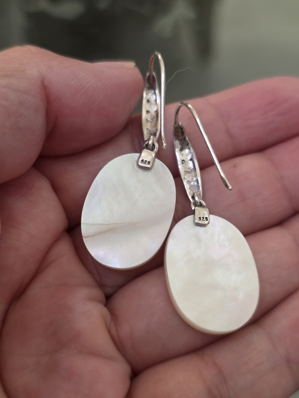 Vintage Boho Mother-of-Pearl Dangle Earrings - Picture 6 of 8